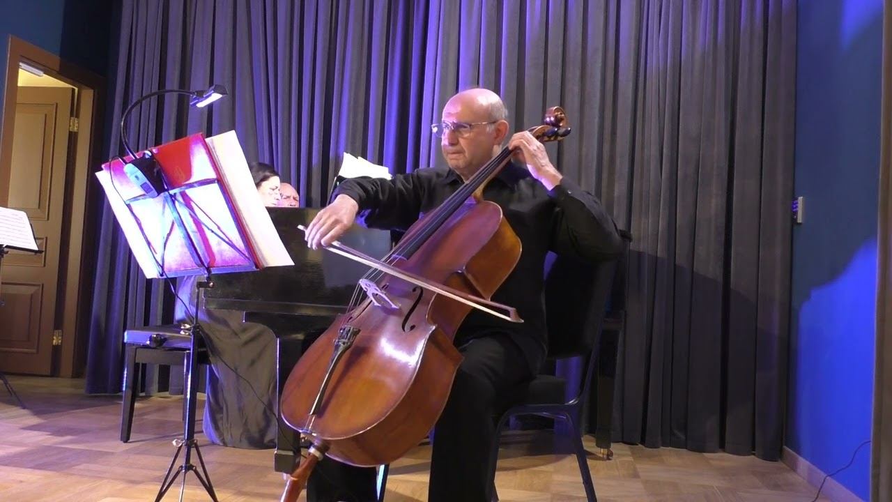 П.Чайковский.Ариозо воина из кантаты Москва.Переложение для виолончели и фортепиано смотреть онлайн