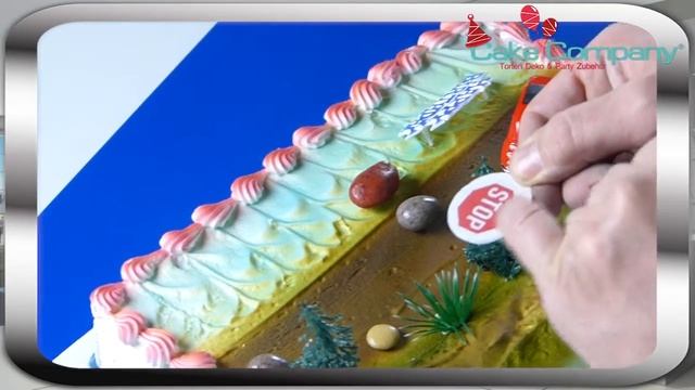 Motivtorte mit Spielzeugauto Fiat 500 - Test mit Tipps vom Profi