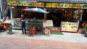 Proff.Stuff TV - Тайланд - Жара на Патонге - Безлимитный Буфет BBQ - Central Phuket в Пхукет Таун