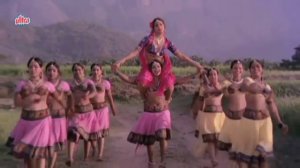 INDIAN ACTRESS LIFT AND CARRY | ACTRESS SHOULDER RIDE | LIFT AND CARRY | LIFT AND CARRY INDIA