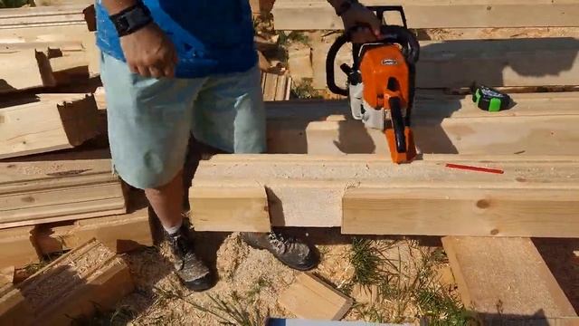 Технология рубки чаш в профилированном брусе. Пол бревна. смотреть онлайн