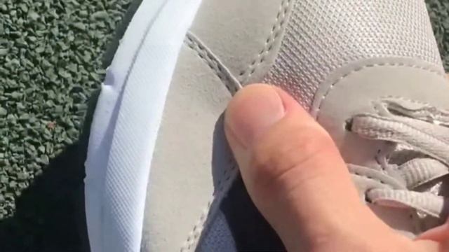 кроссовки Reebok фабричного качества.