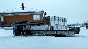 Демонтаж модульного здания из 24 бытовок