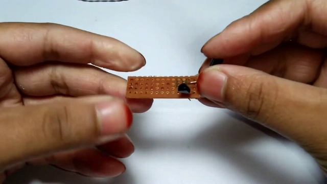 কিভাবে EMF detector তৈরি করবেন। How to make EMF detector at home in bangla. Best electronic project