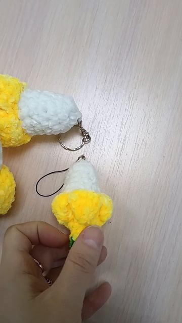 Банан брелок ручной работы #мимисити #вязанныеигрушки #игрушкикрючком #игрушкиназаказ