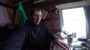 Ночь в избушке. Проверил жерлицы, поймал первую щуку. Какой вес у этой рыбы? 5 серия