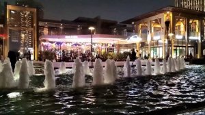 Едем в парк Аль-Маджаз в Sharjah