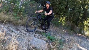 Marzocchi BOMBER 888 vs Rockshox BoXXer