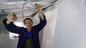 Пайка скруток электропроводки.