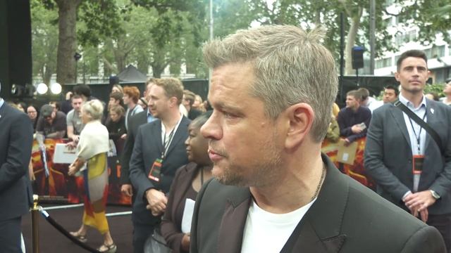 Matt Damon Thinks Christopher Nolan is Getting More Perfect смотреть онлайн