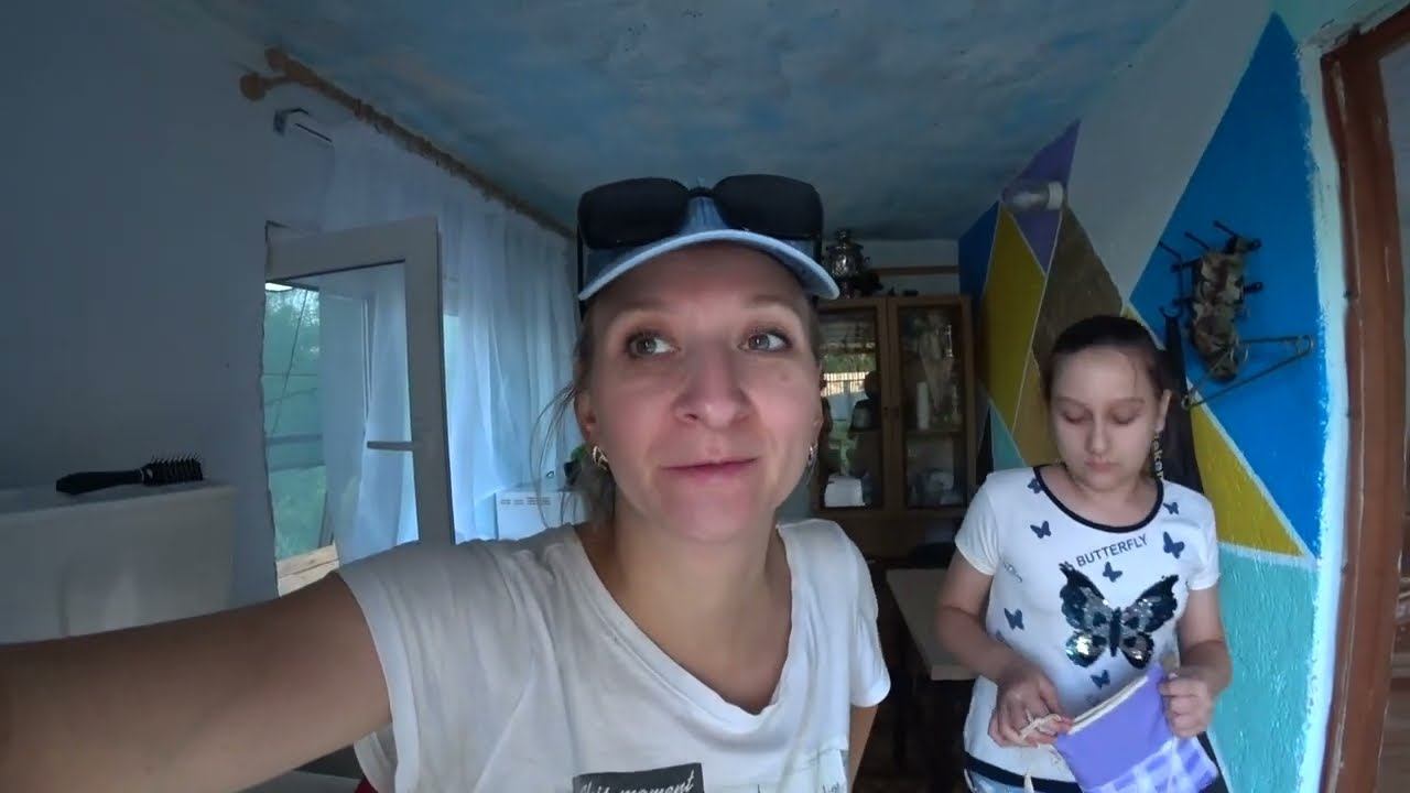 ВЛОГ : ПОЧЕМУ МОЮ МАМУ НЕ БЕРЁМ НА ДАЧУ? / ПОВЕСИЛИ ЗЕРКАЛО