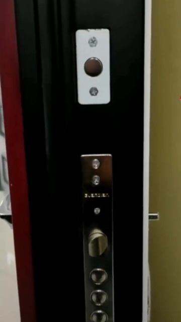 Входная дверь с окном смотреть онлайн