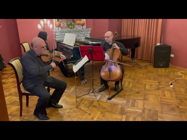 Ф. Шуберт. Антракт к пьесе Розамунда. Ж. Массне. Элегия. Э. Григ. Норвежский танец. смотреть онлайн