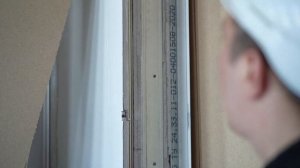 МОНТАЖ СМОТРОВОГО ОКНА. Обрамление откосов из гипсометаллических панелей через F и L профили