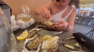 Ужин в Италии. Первый раз пробуем устрицы