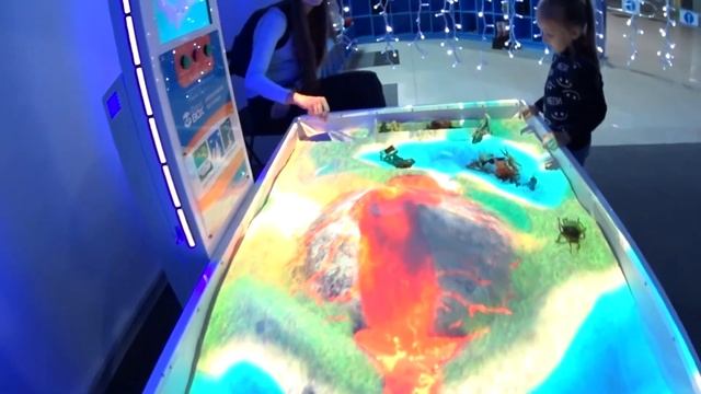 Парк развлечений, интерактивная площадка. Часть 2. Amusement Park, interactive platform. Part 2. смотреть онлайн