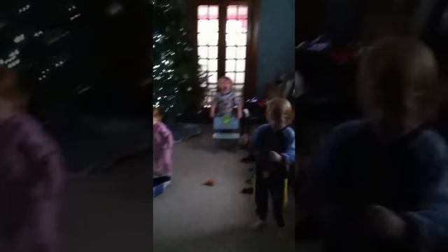 Big sexy's birthday dance "I'm Sexy and I know it" смотреть онлайн