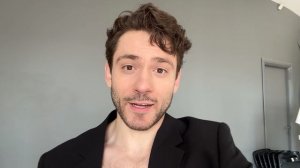 Актерская визитка, Артур Петров