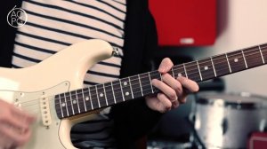 How to Mix Rhythm & Lead on a Minor Blues _ Guitar Lesson