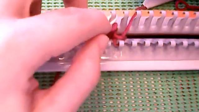 Вязание на Ивушке  Урок 6  Как снять полотно на вспомогательную нить