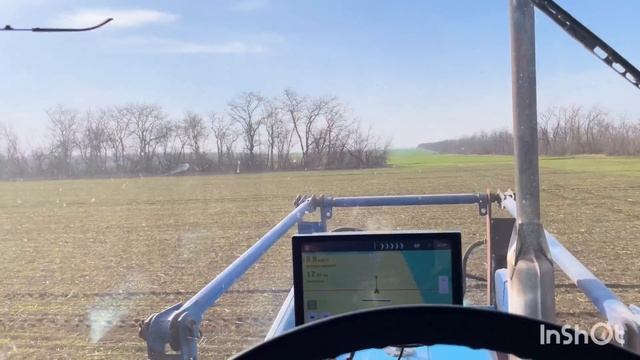 Вносим удобрение КАС 32 на озимый ячмень смотреть онлайн