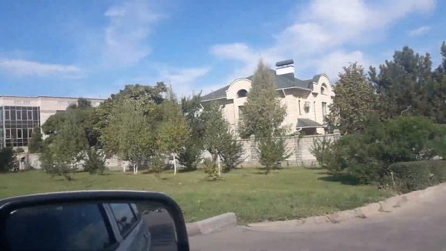 Алма-Ата. Поворот с Аль Фараби на ул Аскарова за парком Президента 14 09 19 смотреть онлайн