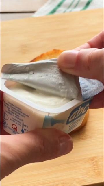 ZUCCHINI/COURGETTE BRUSCHETTA #zucchini #courgette #bruschetta #vegetables #easyrecipe смотреть онлайн