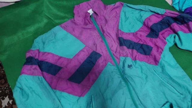 Винтажные спортивные костюмы 90х смотреть онлайн