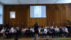 Оркестр русских народных инструментов - "Ноченька" и "Ай все кумушки домой", "В стиле кантри"