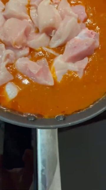 Thai Chicken Curry with Coconut Milk / Pollo al curry tailandés con leche de coco #gourmet #viral смотреть онлайн