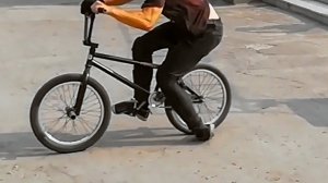 Подвернул ногу на сходке BMX ,но за то сделал трюк!