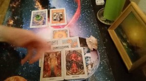 Стоит ли идти на эту работу. Таро расклад