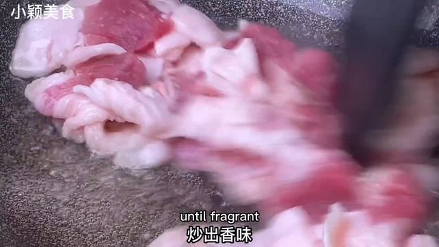 【小穎美食】麵條不要煮著吃了，教你一個新吃法，搭配1個蘿蔔，簡單又好吃