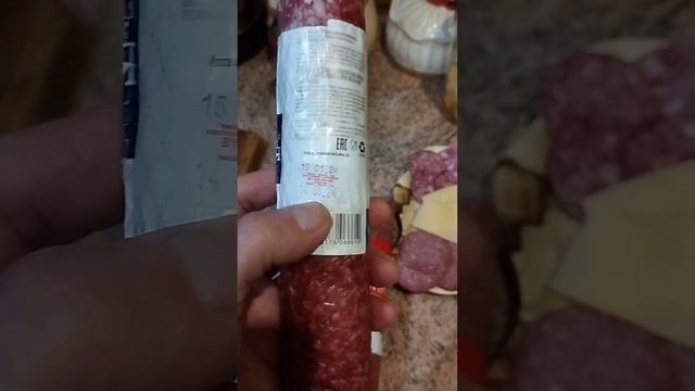 Минск.Сравнение  сырокопченых колбас.