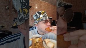 Перекус/завтрак/яичница/мокранроссия