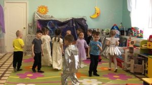 Флешмоб "Притяжение земли"