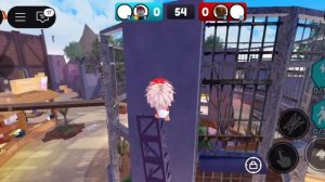 я играю в роблокс в режим купаца с малышом