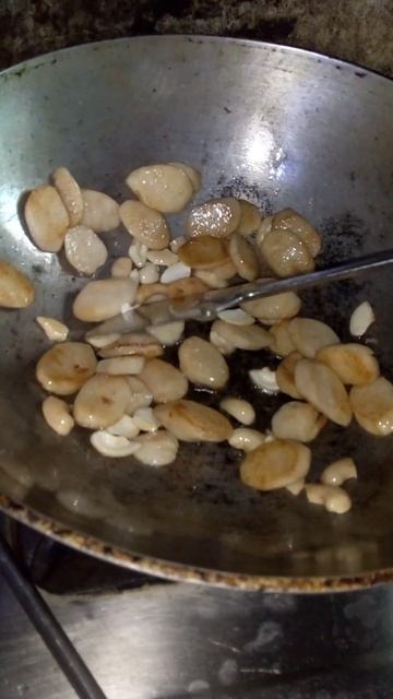 #Sliced sausage and cashew shallow fry#homemade#tasty#easy snack#viral#shorts смотреть онлайн