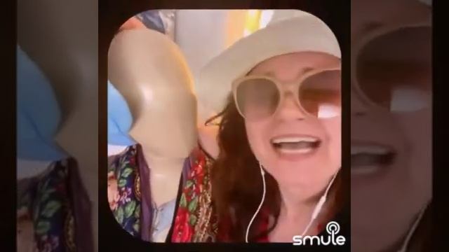 Не надо серьезно относиться  к жизни. #песня #музыка #люблюпеть #smule #юмор