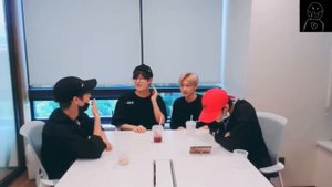 Первая трансляция 00 лайна из Stray Kids в сентябре 2019 года