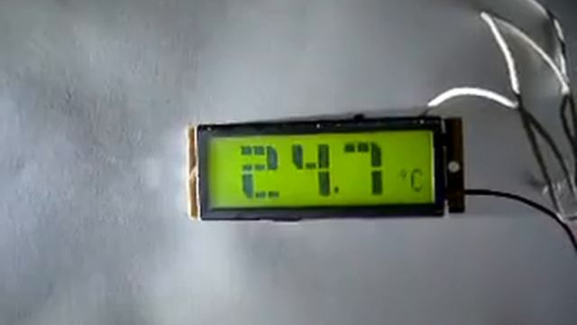 thermometer with DS18B20 and large LCD