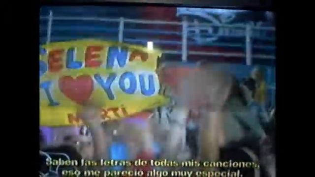 Entrevista a Selena Gomez en Zapping Zone 2012... смотреть онлайн