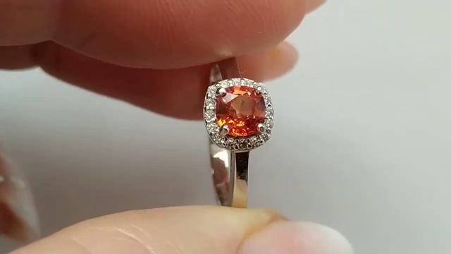 Кольцо с Red Orange сапфиром Сонгеа 0.74ct (Танзания), день смотреть онлайн