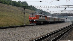 Тепловозы ТЭП70БС-271 с поездом "Восток" и ТЭП70БС-259