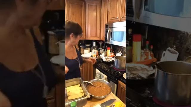 Episode 5: 2019 Girls gone vegan with Stephanie Ann Hare (Bean enchiladas with Spanish rice)