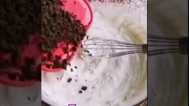 🍦 Домашнее мороженое с шоколадом и вафлями