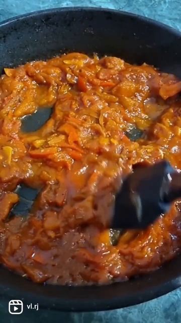 Шакшука - когда обычная яичница надоела  ...   #шакшука #быстрыйзавтрак #видеорецепты #готовка