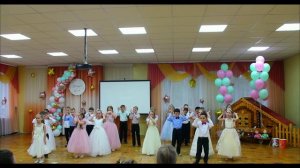 Песня на выпускной в детском саду с движениями "Выпускная десяточка".