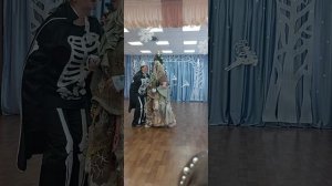 БАБА ЯГА И КОЩЕЙ СЦЕНКА