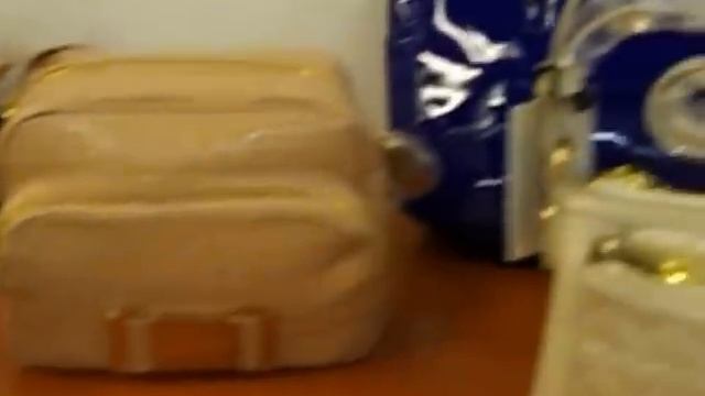 Blugirl bag stock смотреть онлайн